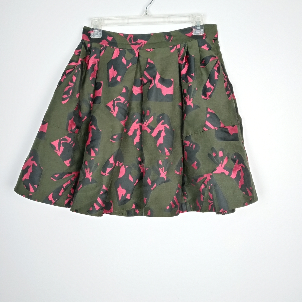 Banana Republic Green and Pink Camo SkirtSize 6 - Picture 2 of 7